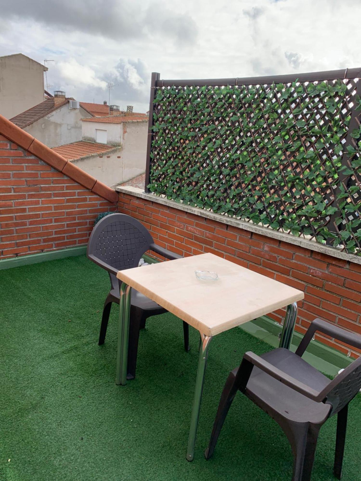 Hostal El Rocio Paracuellos de Jarama Exteriér fotografie