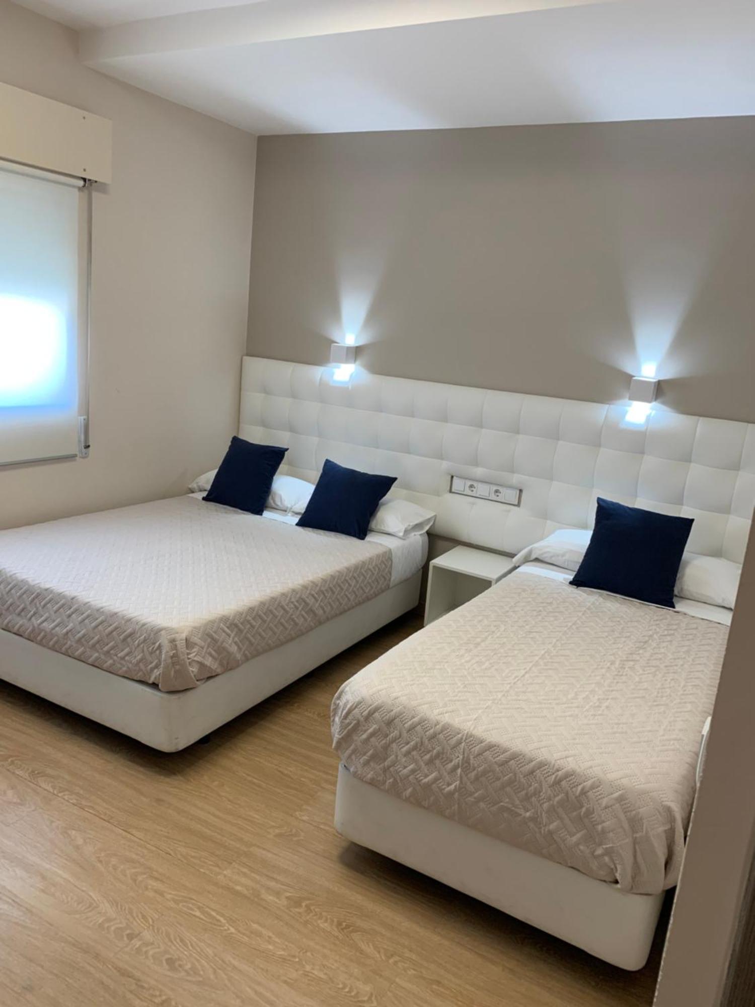 Hostal El Rocio Paracuellos de Jarama Exteriér fotografie
