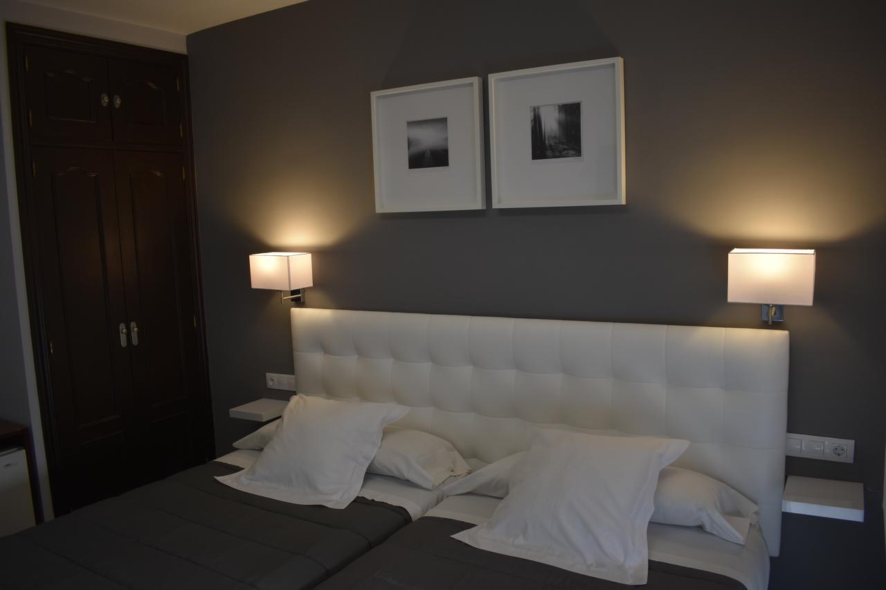 Hostal El Rocio Paracuellos de Jarama Exteriér fotografie