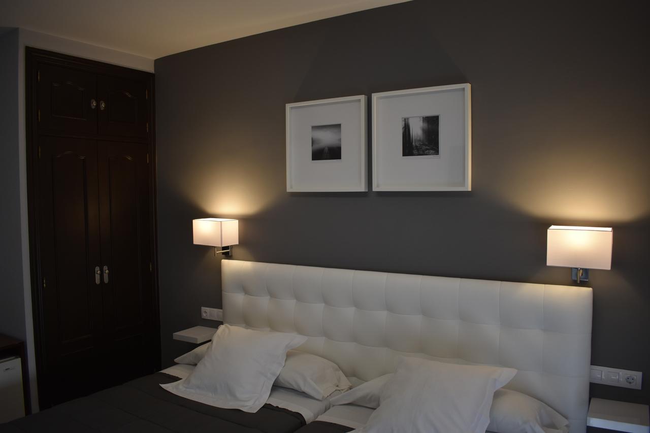 Hostal El Rocio Paracuellos de Jarama Exteriér fotografie